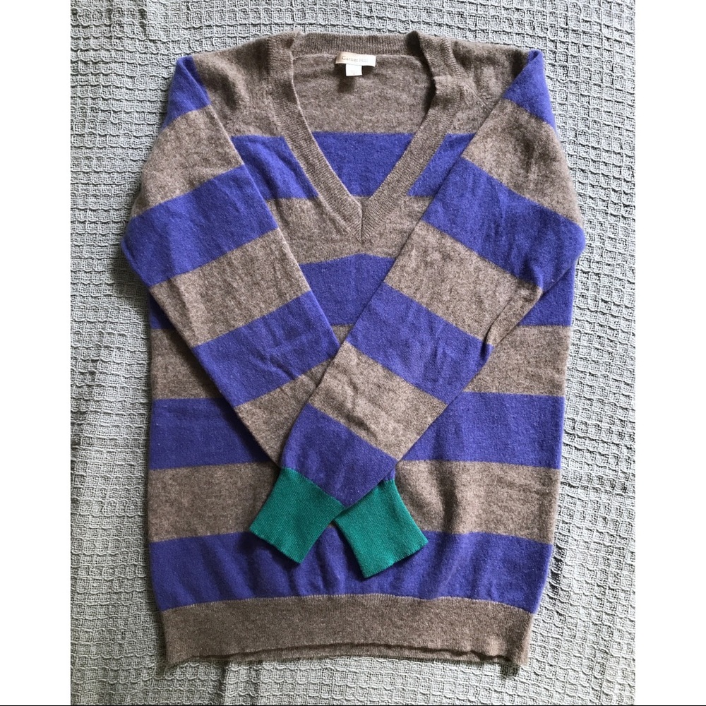 Garnet Hill cashmere sweater, sz medium